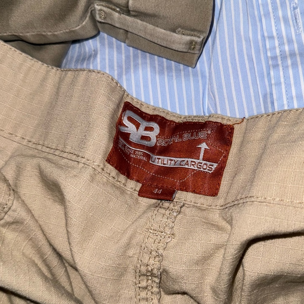 Cargo shorts for men size 44 - Picture 3 of 3